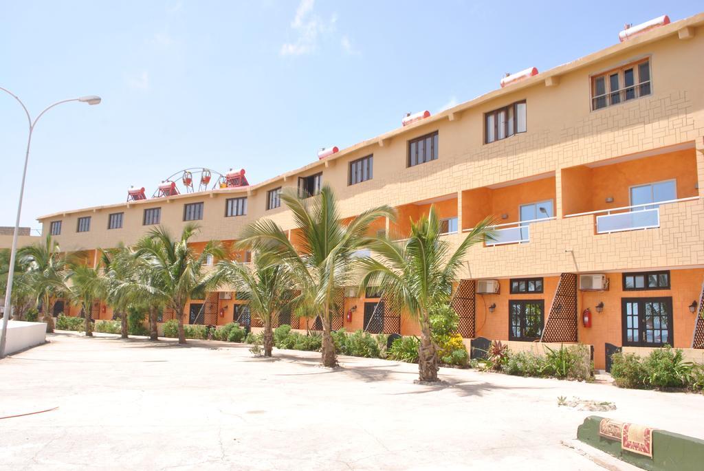 Hotel Magic Land Dakar Exterior foto
